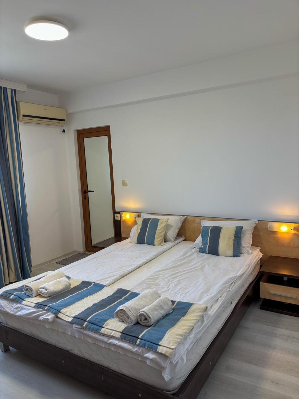 Marianas Guesthouse Obzor Eksteriør billede