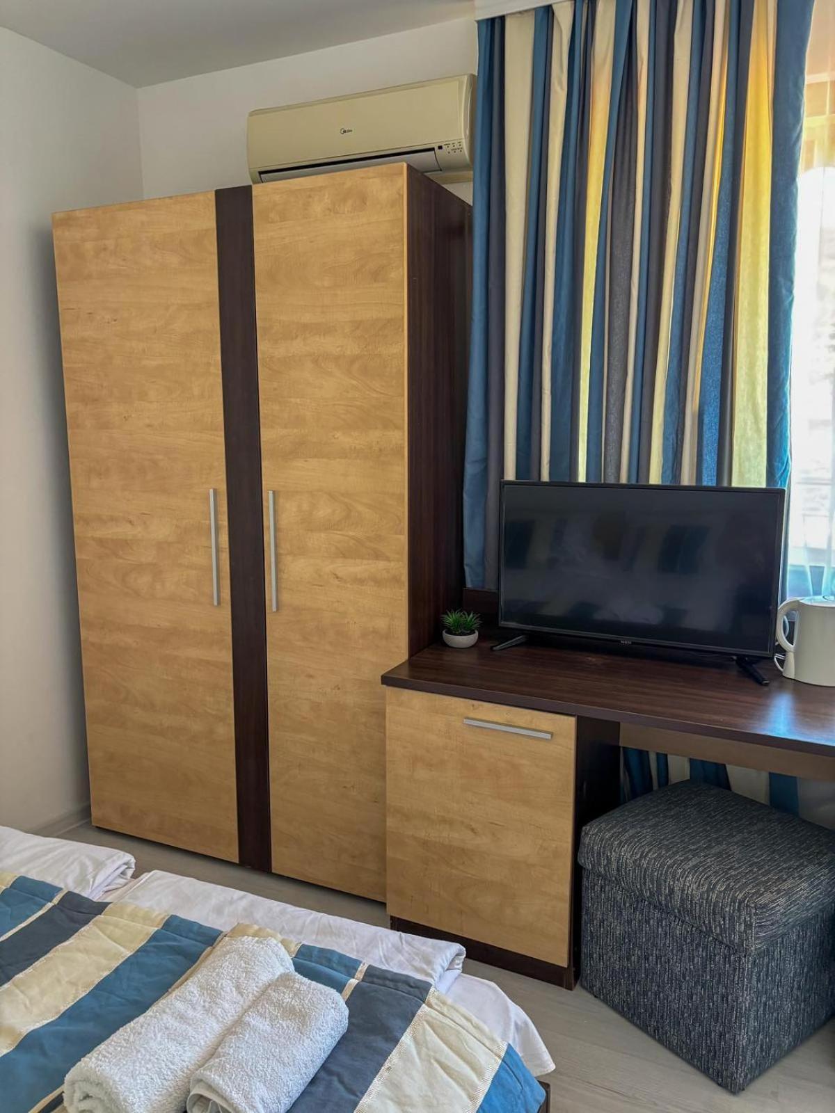 Marianas Guesthouse Obzor Eksteriør billede