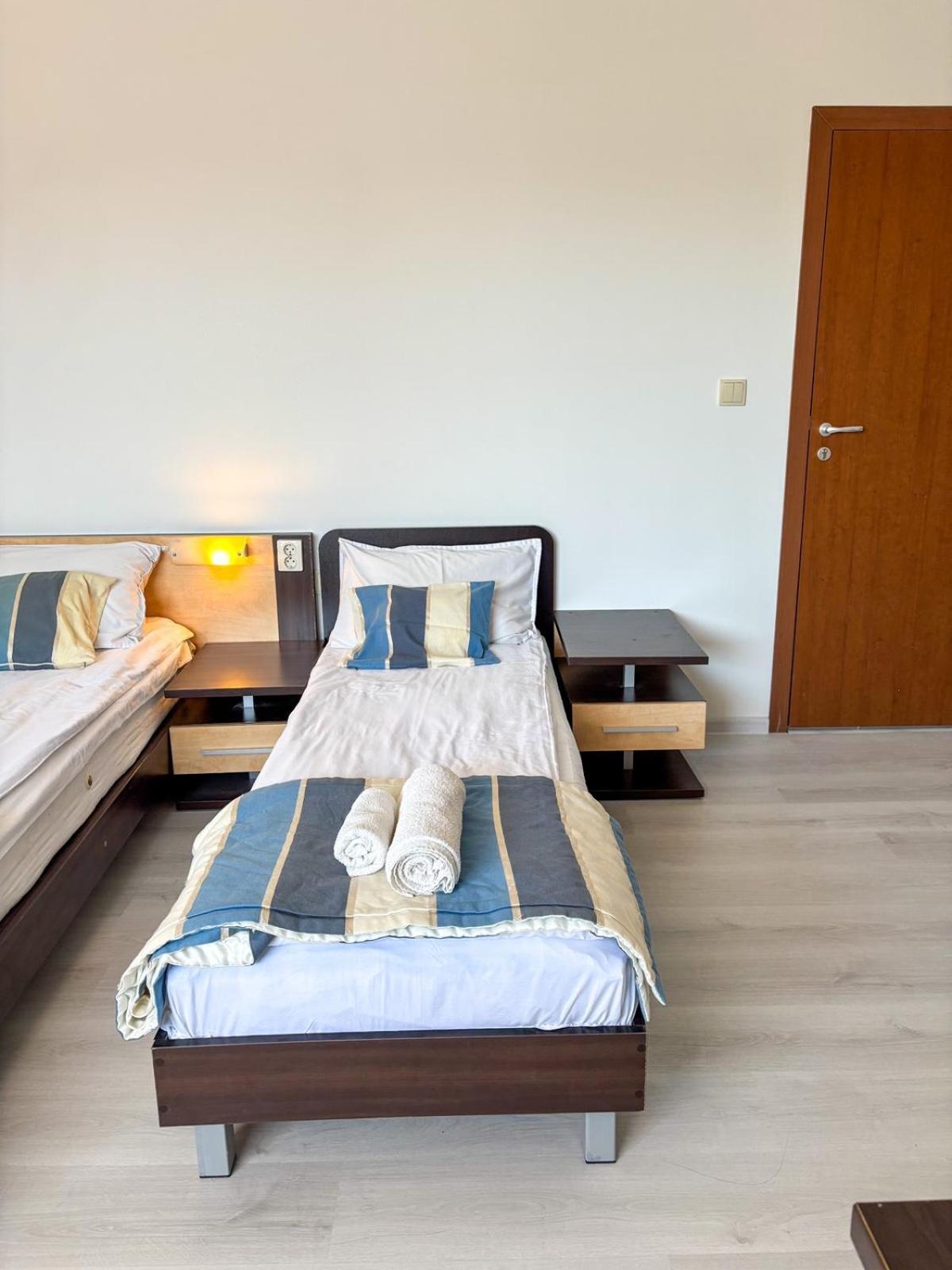 Marianas Guesthouse Obzor Eksteriør billede